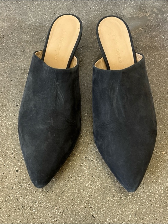 Jenni Kayne Shoes - Jenni Kayne Black Pointed Suede Mules